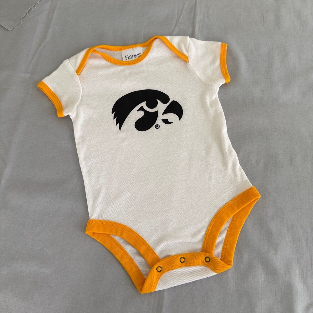 Iowa Hawkeyes Baby 12M One Piece Creeper Herky Short Sleeve Football Tailgate